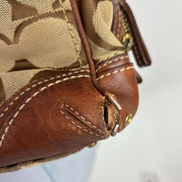 Vintage COACH Hamptons Signature Classic Logo Bag Satchel - Picture 2 of 16